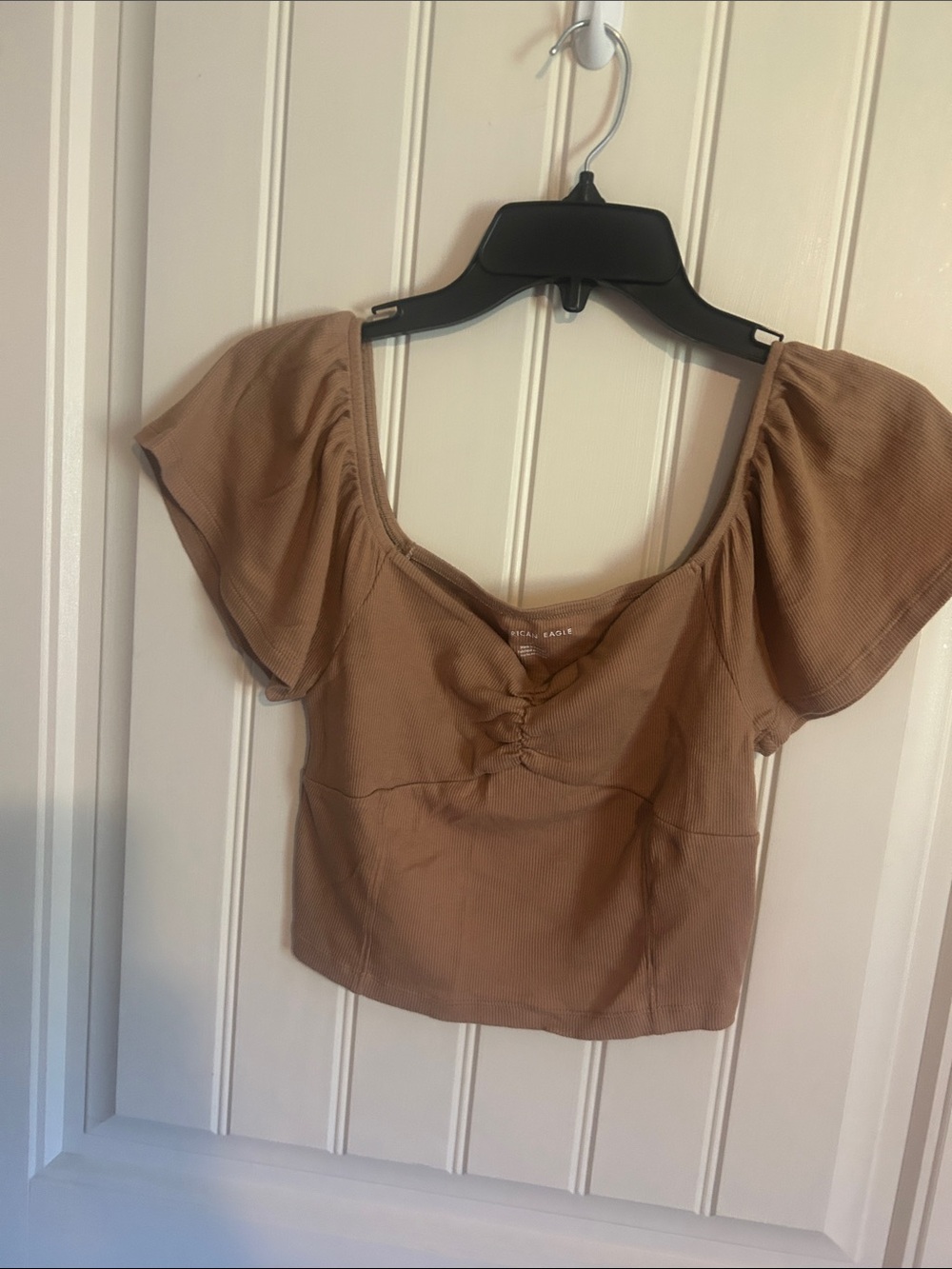American Eagle Outfitters Tan Puff Sleeve Ruched Crop Top
